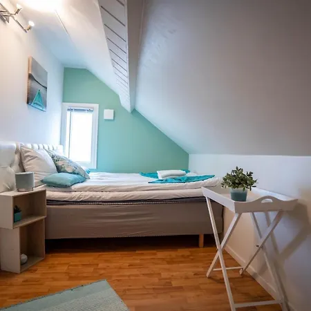 Unique 3bed - Generous Terrace - Апартаменты